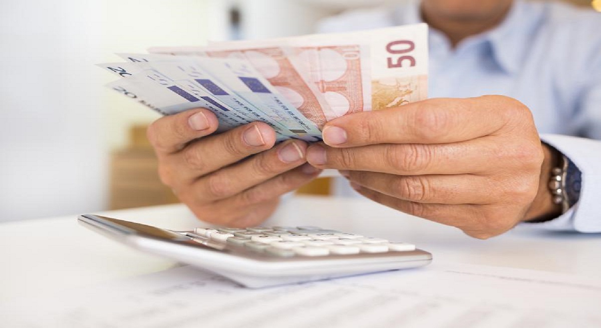 1200-x-655-Contar-dinero-Istock.jpg