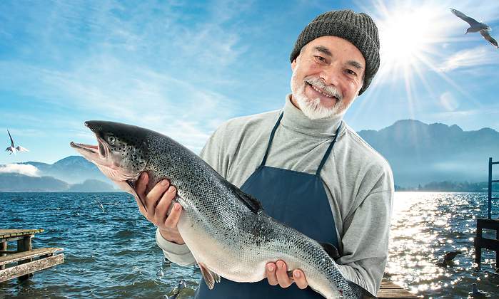 salmon-dreamstime-pescador.jpg