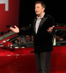 Tesla "deja morir de hambre" de coches eléctricos a EEUU para "alimentar" a Europa