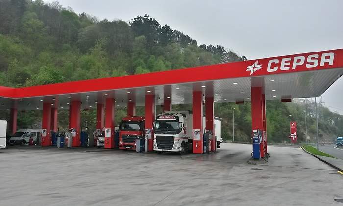 Estacion-de-Servicio-Oyarzun.jpg