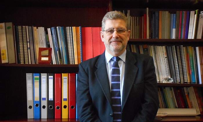 rector-UZ.jpg