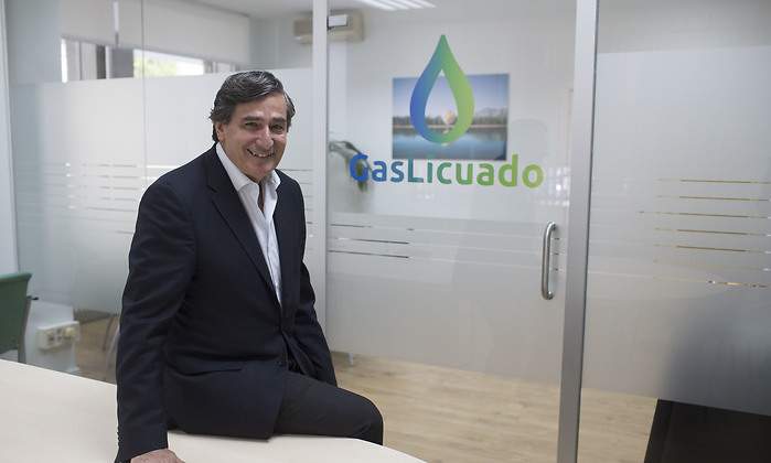 Santiago-Perez-GasLicuado-eE.jpg