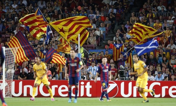 CampNou-banderas-2014-Reuters.jpg - 640x450