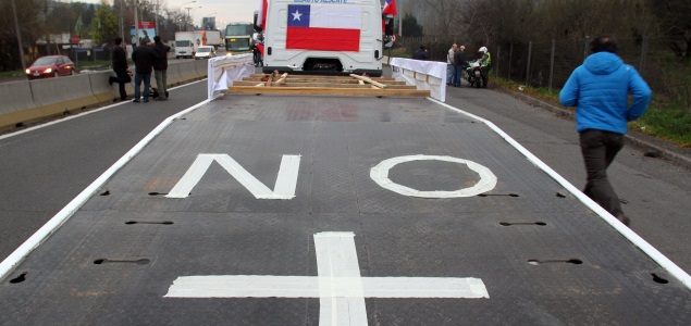 camiones-manifestación-chile-efe-635x300.jpg