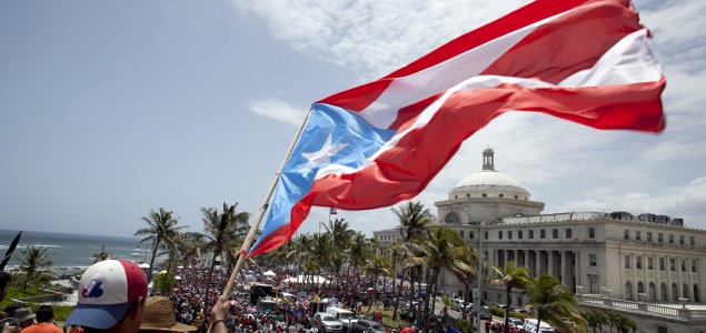 bandera-puerto-rico-635-reuters.jpg