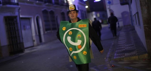 whatsapp-hombre-emoticonos-635-reuters.jpg
