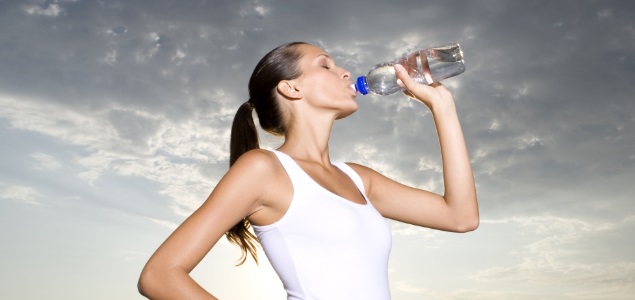 beber-agua-getty.jpg