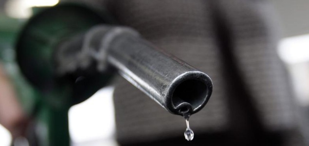 El precio de 1 litro por la gasolina para hoy