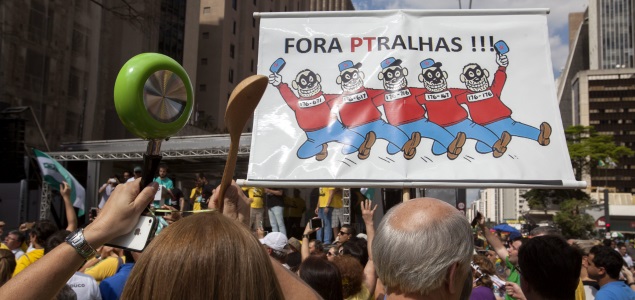 manifestacion-brasil-golfos-apandadores-efe-635x300.jpg