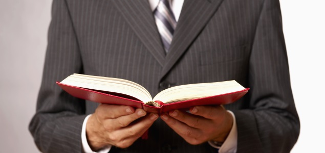 jefe-lectura-empresario-libro-635-getty.jpg