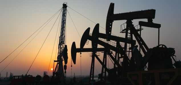 PETROLEObra.jpg