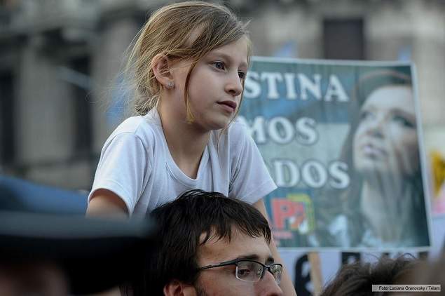 CristinaDespedidaNina635.jpg