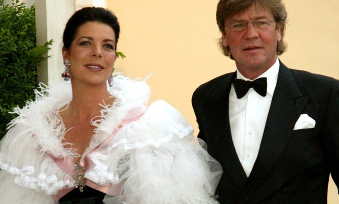 ahora burdel trajes ahora burdel trajes