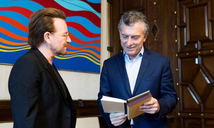 Bono-y-Macri-Reuters.jpg