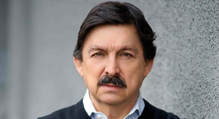 Napoleon-Gomez-Twitter.jpg