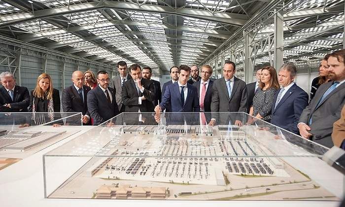 Porcelanosa201822.jpg