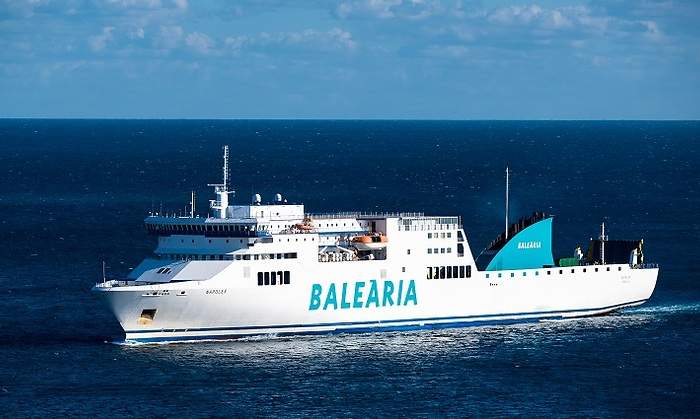 Balearia-Napoles222.jpg