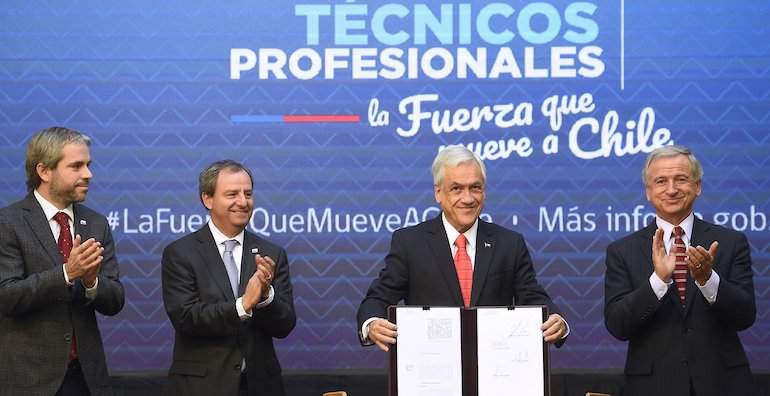 pineraeducacion.jpg