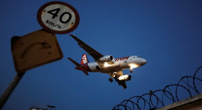 avion-seguro-reuters-770.jpg