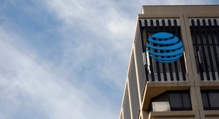 ATT-reuters-770.jpg