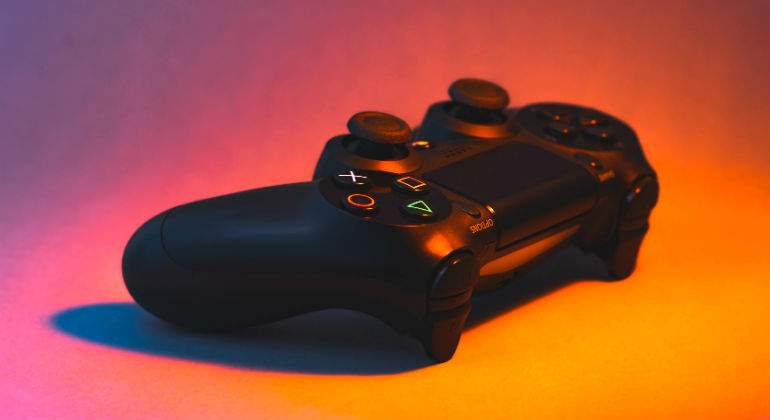 ps4-mando-2.jpg