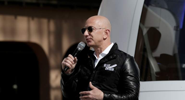 bezos-reuters-770.jpg