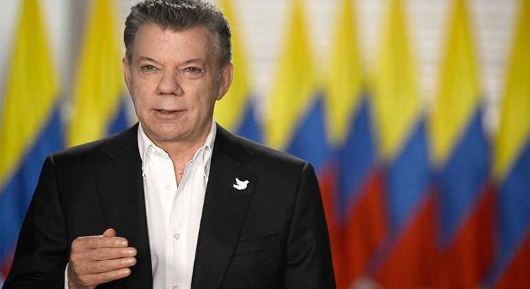 santos-armas.jpg
