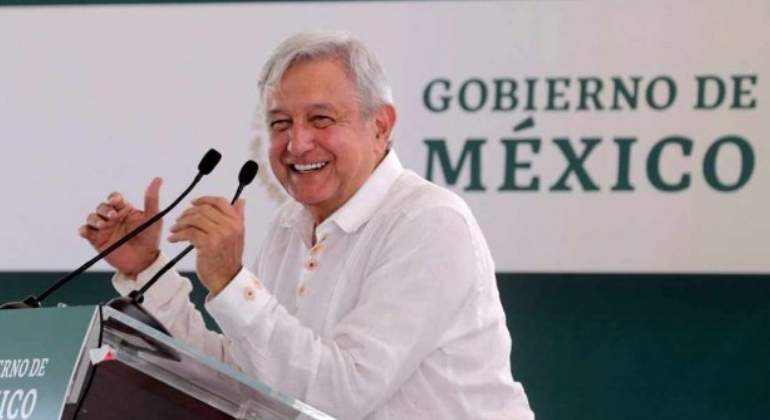 amlo-metrobus-durango.jpg