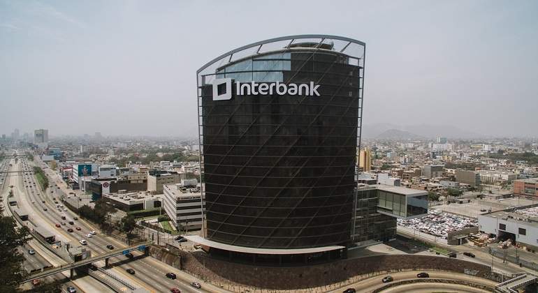 Torre-Interbank.jpg