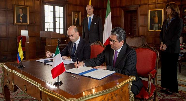 firma-italia