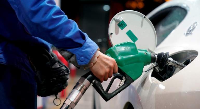 Gasolina-tanque-reuters-770.jpg