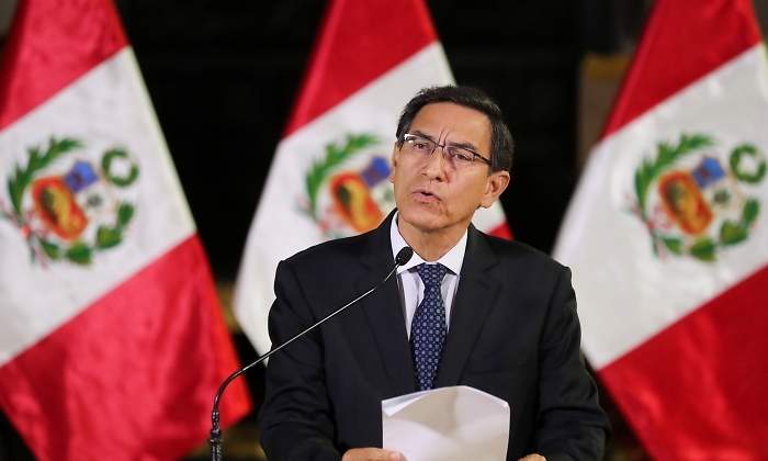 vizcarra-cede-efe.jpg