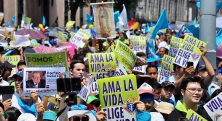 ABORTO-CDMX-PAN-MORENA.jpg