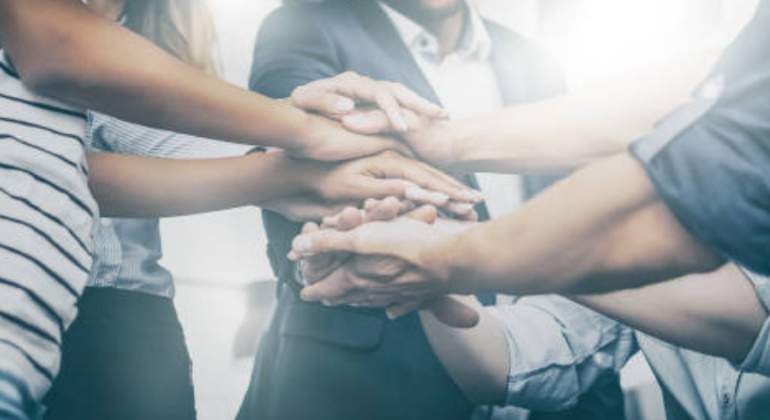 trabajo-en-equipo-recursos-humanos-770.jpg
