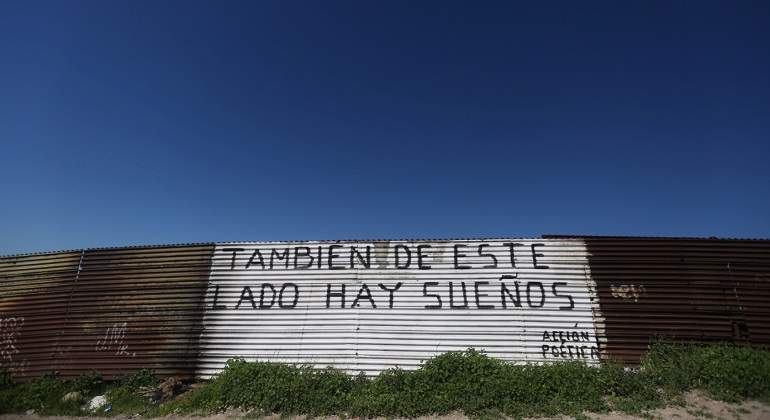 Murofrontera-reuters.jpg