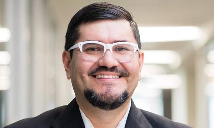 ALFONSO ESPARZA