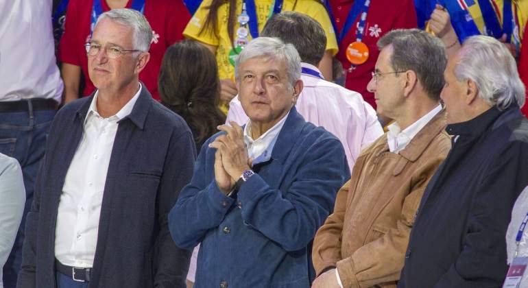 Salinas-Pliego-y-AMLO-NTX.jpg