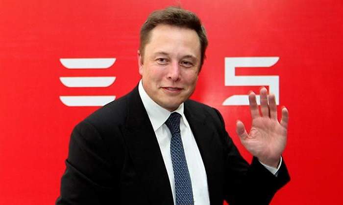 elon-musk-tesla.jpg