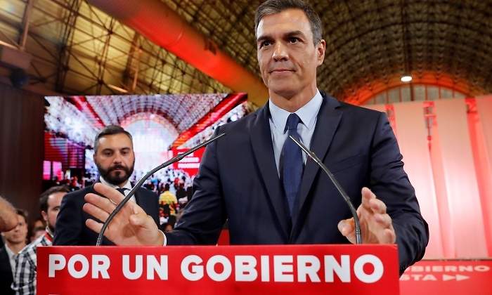 Pedro-Sanchez-370-medidas.jpg