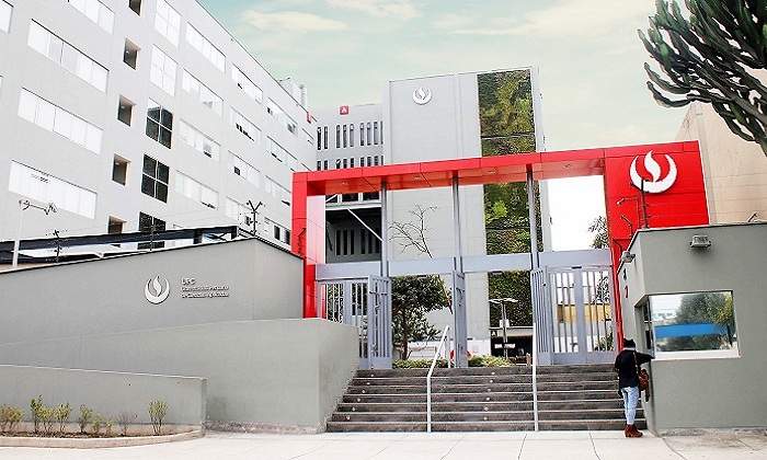 Fachada-UPC-San-Isidro.jpg