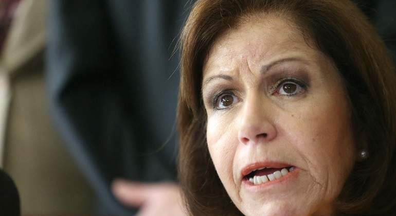 Lourdes Flores