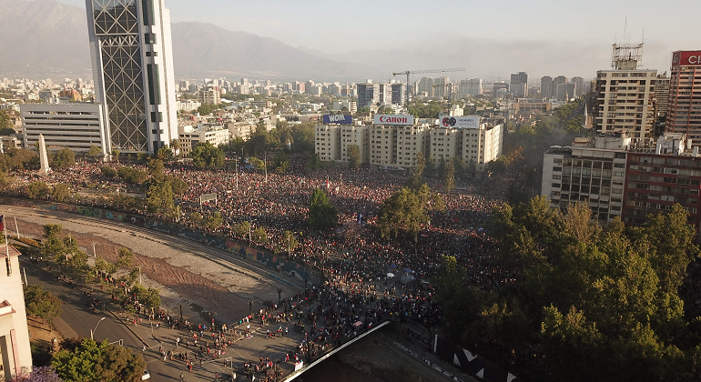 protesta.chile.plazaitalia.efe.png