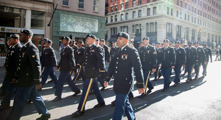 desfile-dia-veteranos-nueva-york-estados-unidos-eeuu-reuters-770x420.jpg