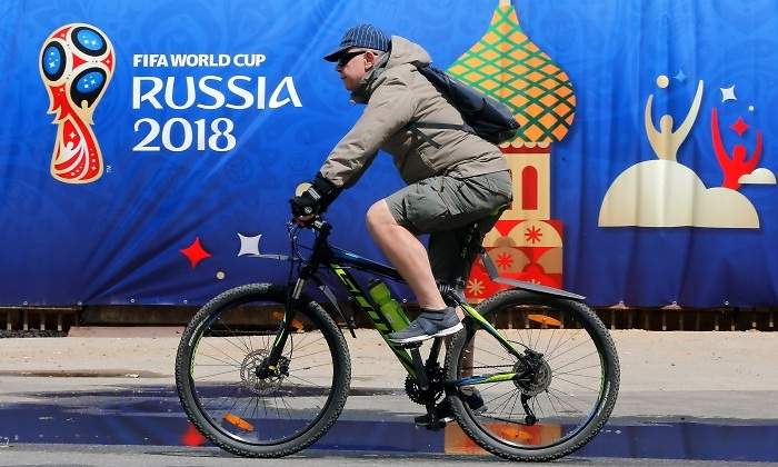 mundial-2018-cartel-bicicleta-efe.jpg