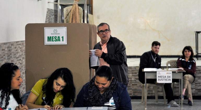 timochenko-votando-elecciones-presidenciales-colombia-770x420-reuters.jpg