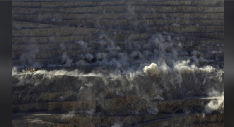 chuquicamata-explosion.reuters.png