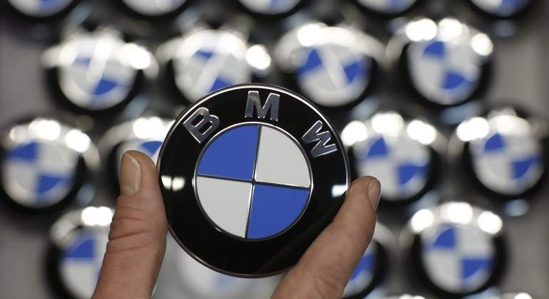 BMW-Logos-reuters-770.jpg