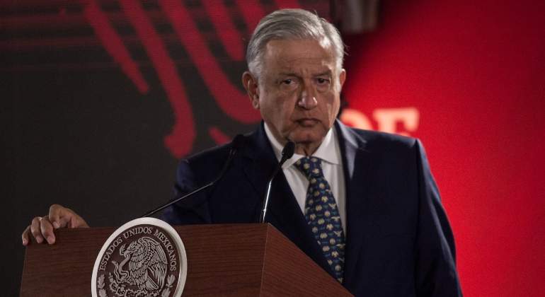 AMLO-AUSTERIDAD-FUNCIONARIOS.jpg