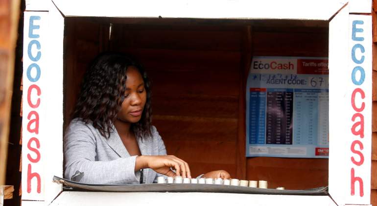Ecocash-zimbaue-reuters-770.jpg