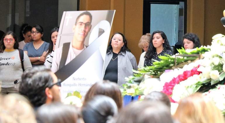 funeral-familiar-norberto-ronquillo-en-Chihuahua-770-420-notimex-TW.jpg